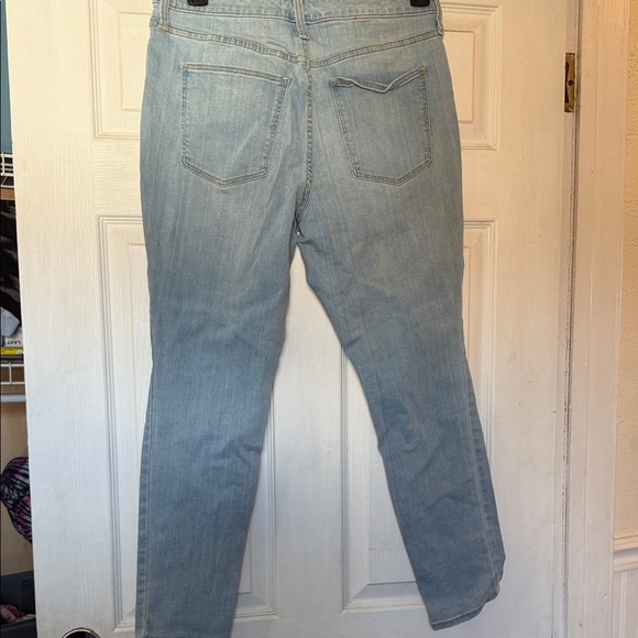 Universal Thread Light Blue Skinny Jeans - Picture 4 of 6